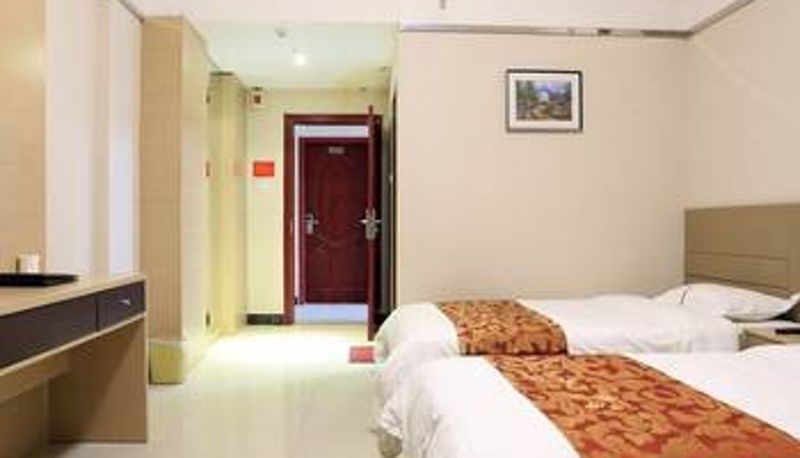 Camera - Yakang · Light Luxury Theme Hotel (Hailv Duty Free City Branch)
