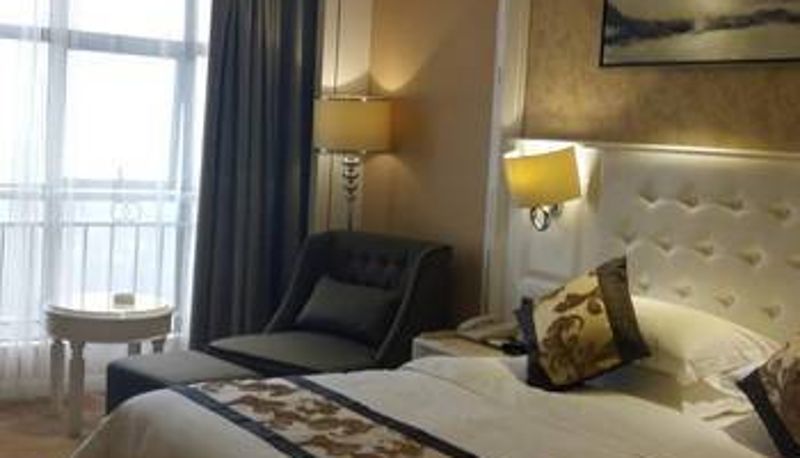Zimmer - Emgrand International Hotel