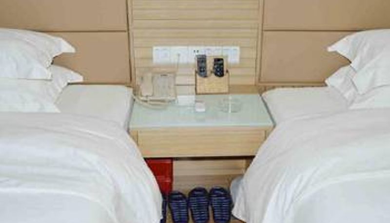 Zimmer - Star World Hotel (Zhongshan Lihe Plaza)