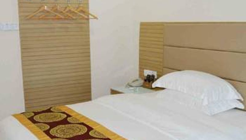 Zimmer - Star World Hotel (Zhongshan Lihe Plaza)