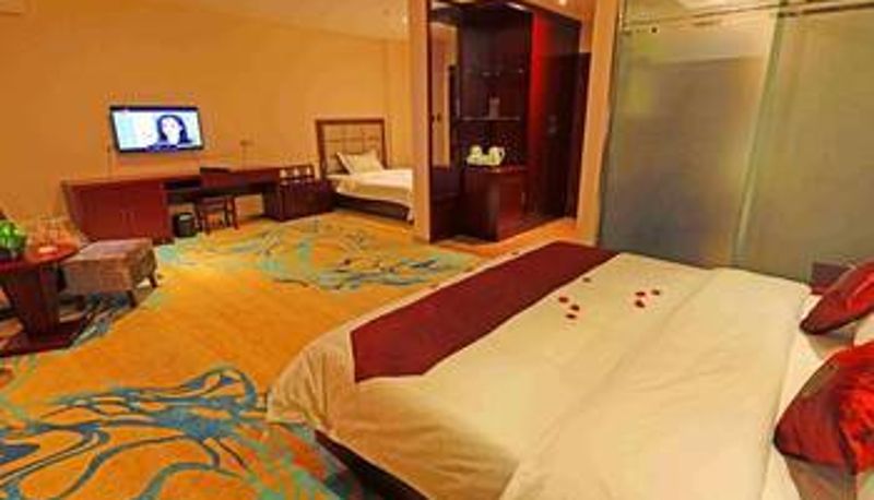 Habitación - Yinhong Hotel (Jiayuguan Xiongguan Square Datang Food Street)