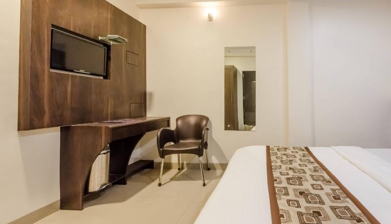 Info - Hotel Pooja Heritage