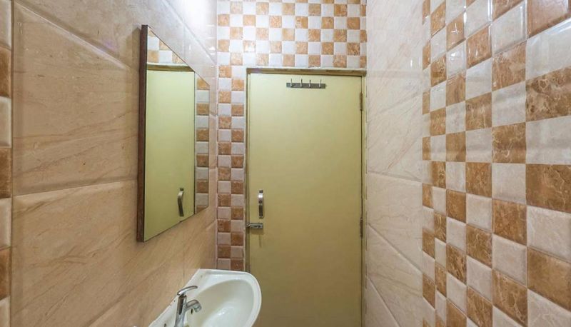 Info - Hotel Ronak Royal