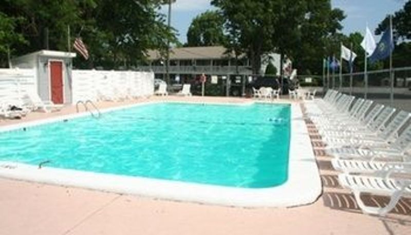 Pool - Town N Country Family Resort