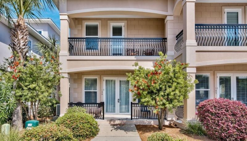 Exterior view - Miramar Beach Villas 106 290100 by RedAwning