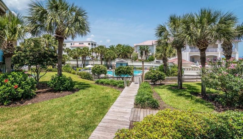 Surrounding - Hibiscus Resort A 2 Bedroom Condo by MCM