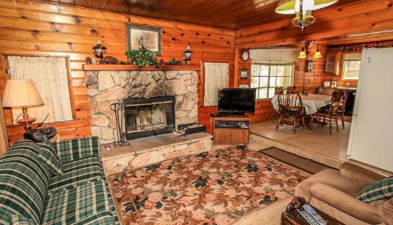 Info - Ann's Place 1089 by RedAwning