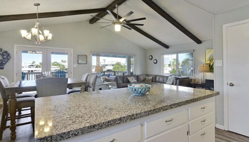 Informacje - Reel Paradise 3 Bedroom Home