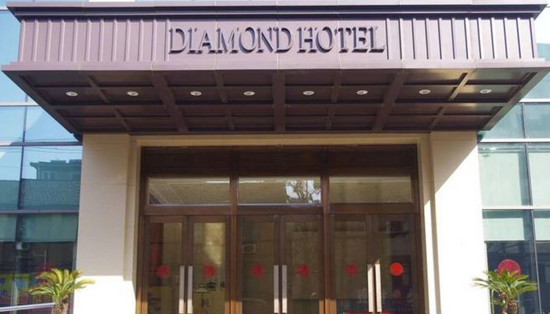 Zewnętrzna część hotelu - Diamond Hotel