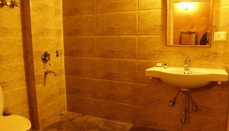 Info - Hotel Pineridge