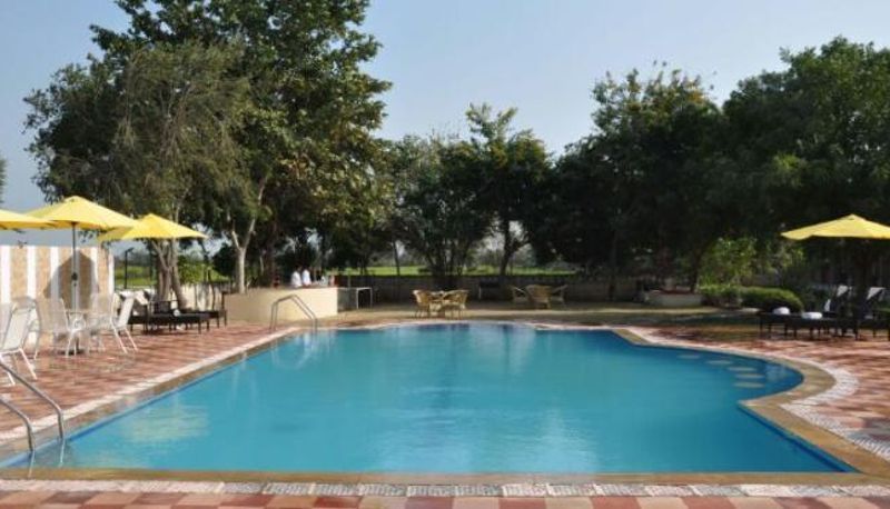 Piscina - Kadamb Kunj Resort