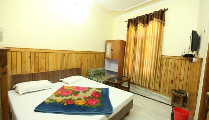Info - Hotel Snow Crest