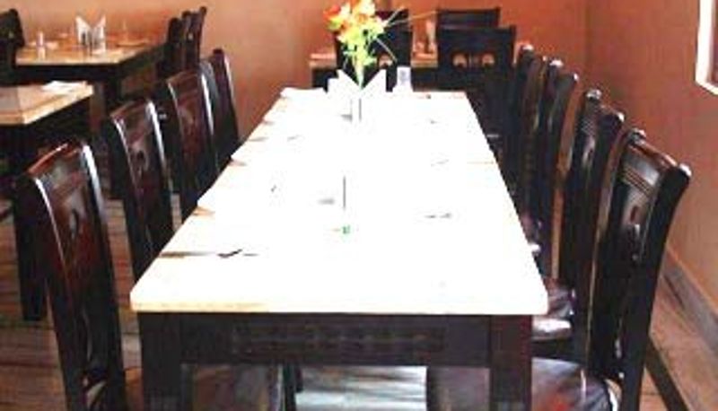 Sala śniadaniowa w restauracji - Hotel Tamarind - Mangan - 65 km from Gangtok