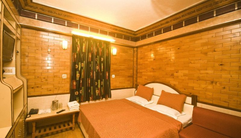 Info - Hotel Maharaja