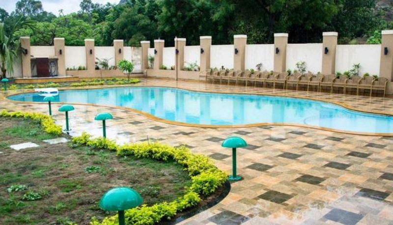 Zwembad - Hotel Sanai - WAI