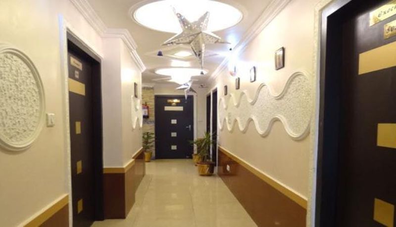 Hall - Nesh Inn