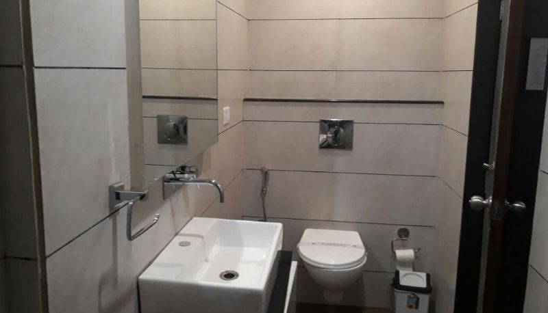 Informacje - Saluja Residency