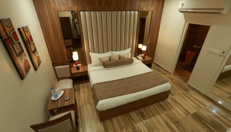Info - Hotel Royal Palace