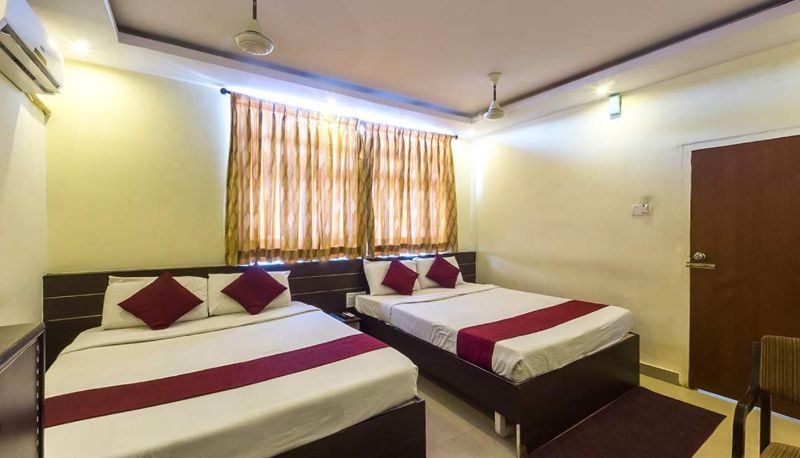 Info - Hotel Prakaash Palace