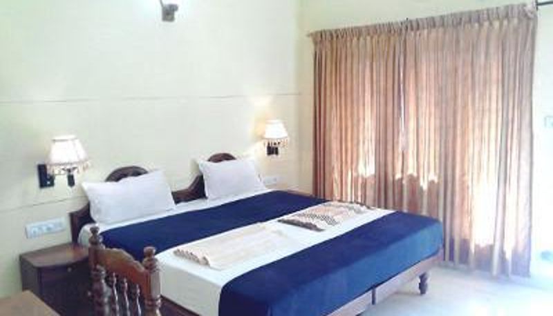 Superior room (double) - Beach Florra Inn