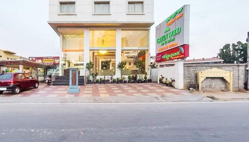 Info - Green Wood Inn And Suites