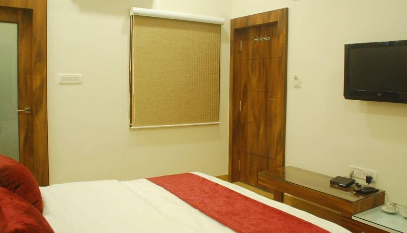 Info - Hotel Pandav Panchmarhi