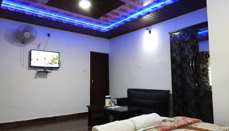 Informacje - Hotel Himdhara