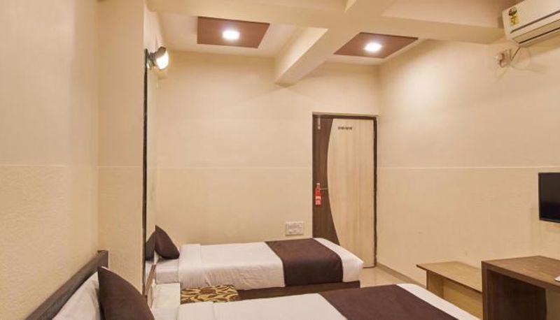 Info - Hotel Vrundavan