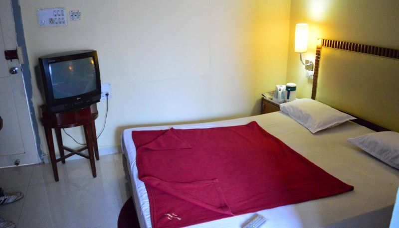 Info - Hotel Shreenath Palace