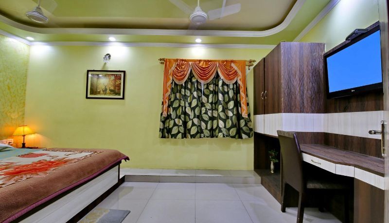 Info - Hotel Gitanjali