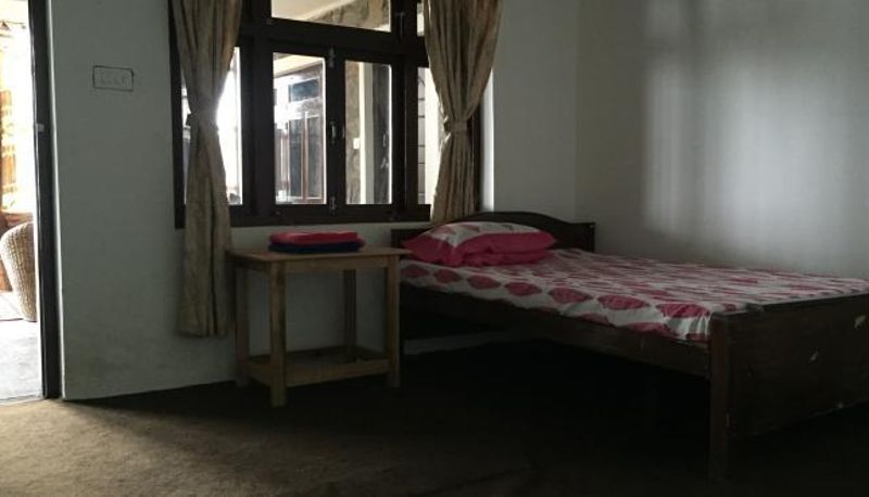 Superior room (single) - hotel royal homestay