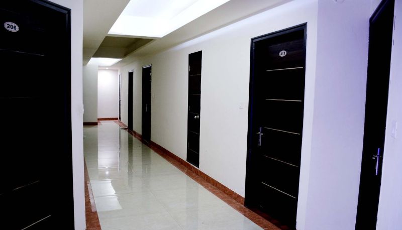 Info - Geetika Galaxy Hotel
