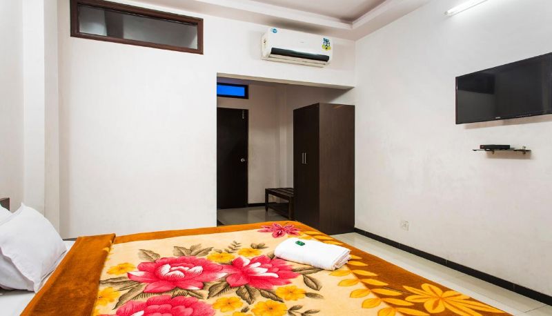 Info - Hotel Real Residency