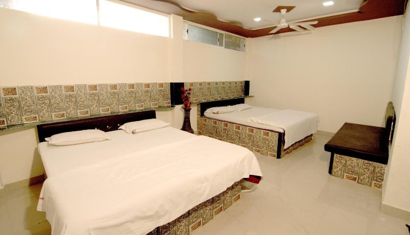 Info - Hotel Amaltas