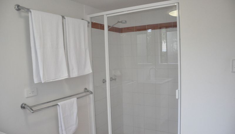 Info - Chez Noosa Resort Motel
