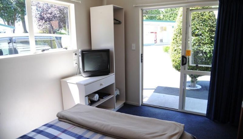 Camera standard - Blenheim Bridges Holiday Park