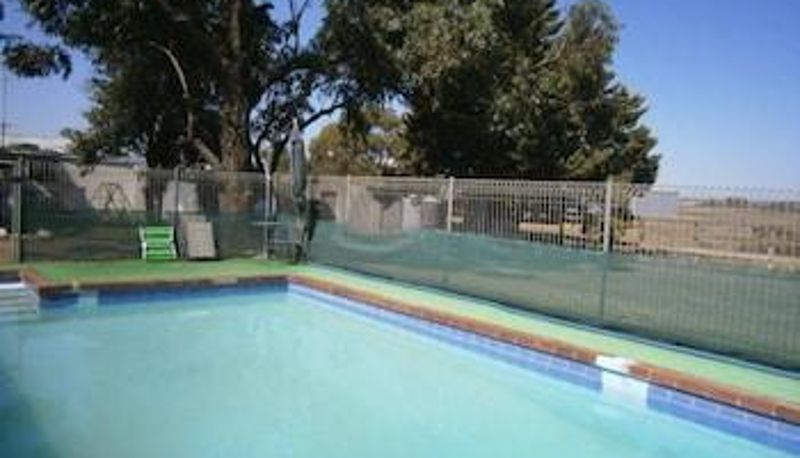 Piscina - Nhill Holiday Inn