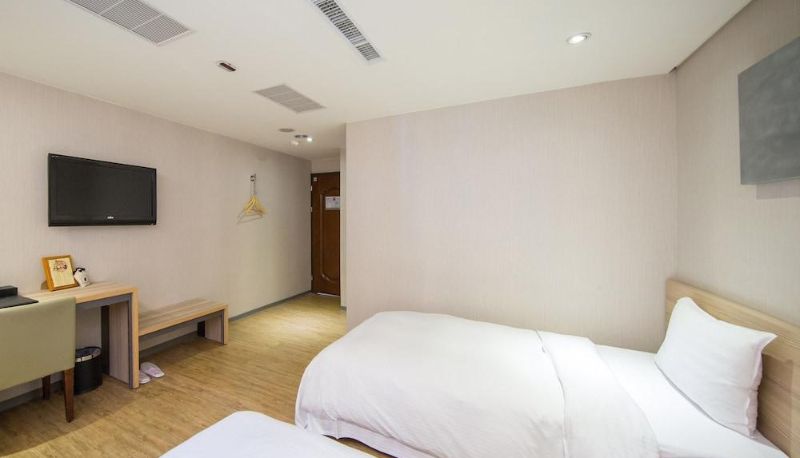 Camera standard - Unique hotel - Smile 73 Hotel