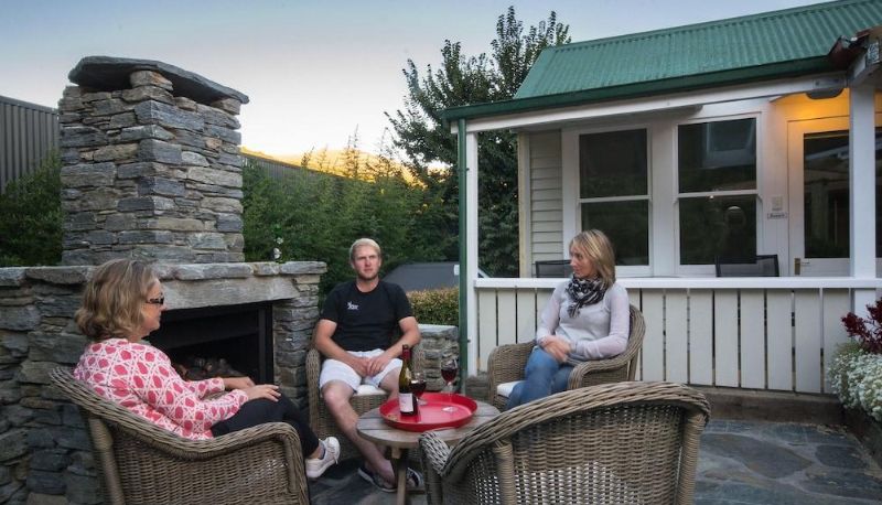 Info - Arrowtown Lodge