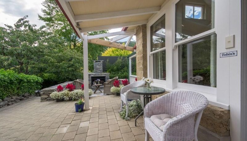Info - Arrowtown Lodge