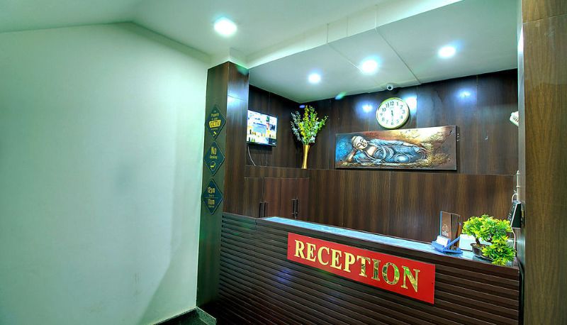Recepcja - Hotel Staayz Premium