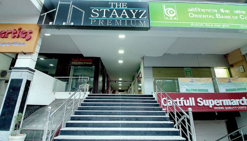 Zewnętrzna część hotelu - Hotel Staayz Premium