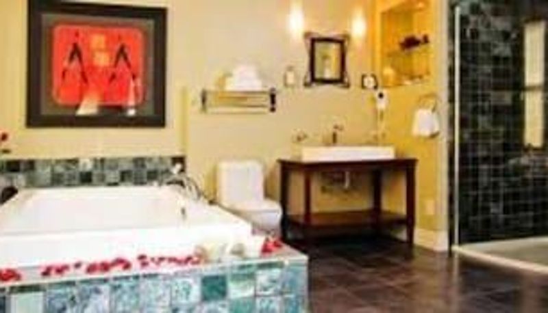 Badezimmer - Ambrosia Guest House and Spa