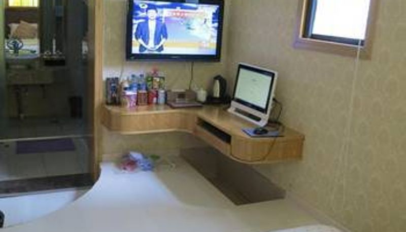 Camera - Yijia Hotel