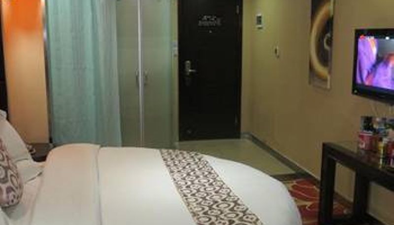 Camera - Yijia Hotel