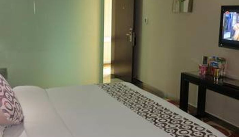 Camera - Yijia Hotel