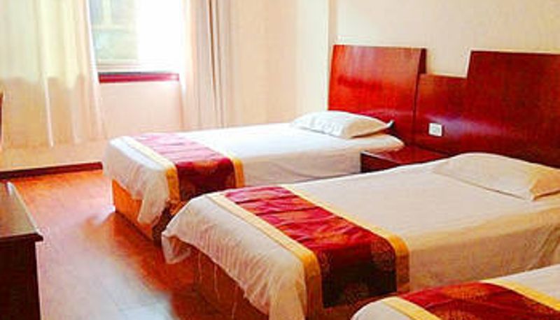 Camera - Yingtan Fengmingyuan Hotel