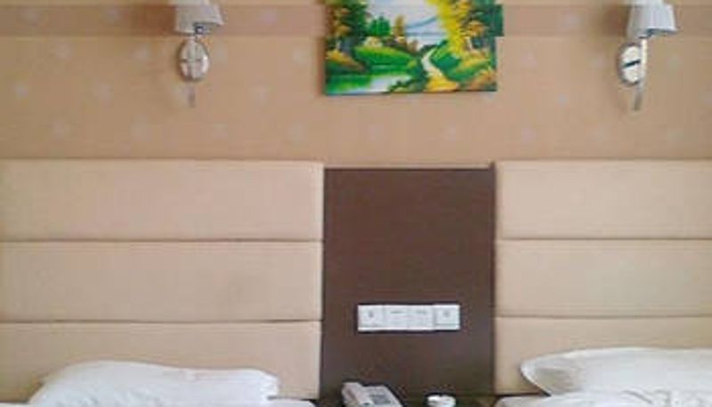Camera - Xuanyue Holiday Inn (Luoyang Wuzhou International Industrial Expo City Branch)