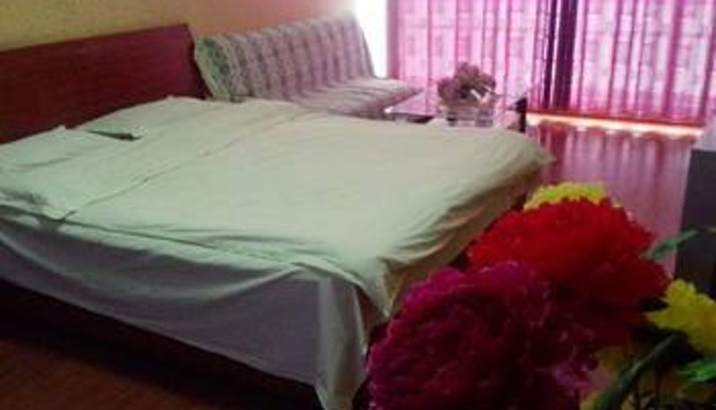 Room - Dongfang Hotel