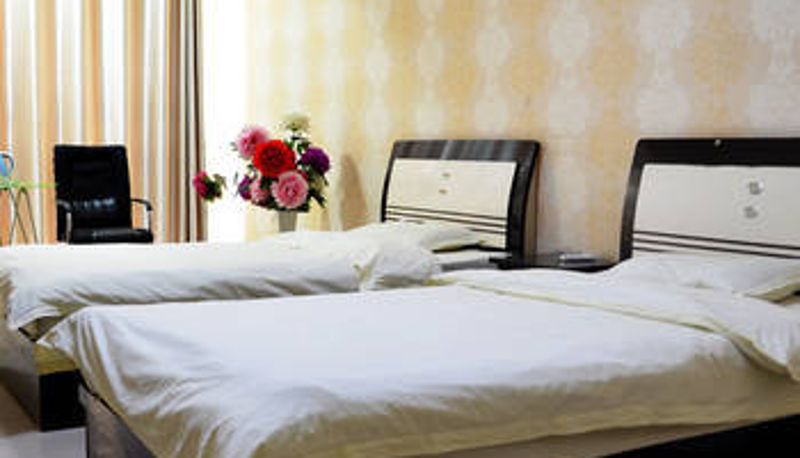 Room - Dongfang Hotel
